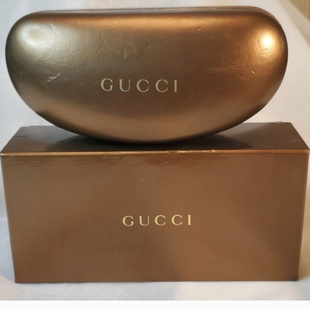 GUCCI HARD CLAM-SHELL EYEGLASS CASE - Picture 1 of 5